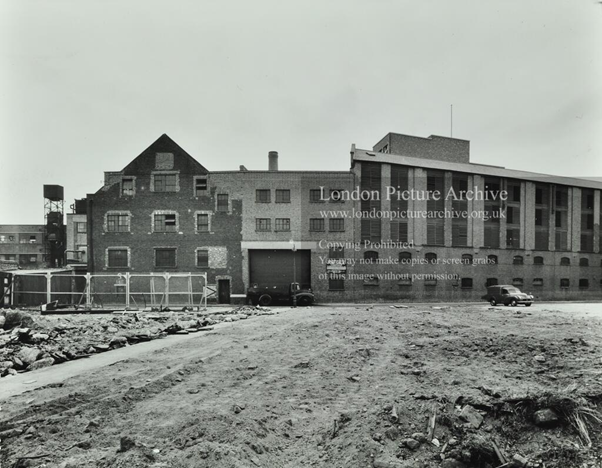 The Grange, Grange Tannery, it was originally run by Samuel Barrow & Brothers, but later came under the management of Barrow, Hepburn & Gale.  X.png