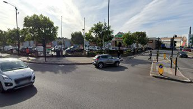 2 Old Kent Road,2021, B&Q carpark, Olmar Street right. I think this corner is where the Shell petrol station was. X.png