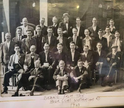 Thurlow Street, Hour Glass Pub,1949.  1  X..png