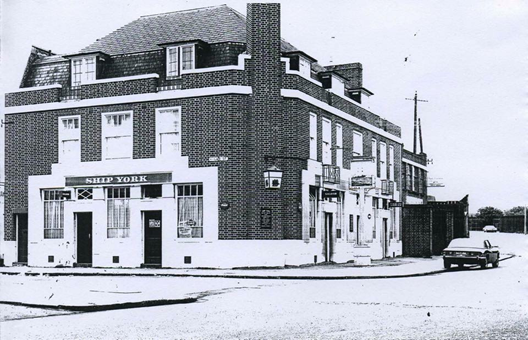 Rotherhithe Street The Ship York Pub.    X..png