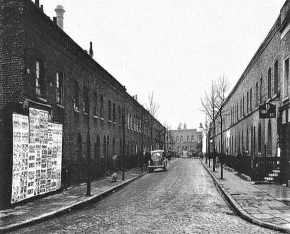 Enid Street, looking from Rouel Road c1938, Lion Pub on the right. X..png