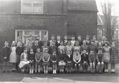 Cobourg Road Primary School, c1987.   X.jpg