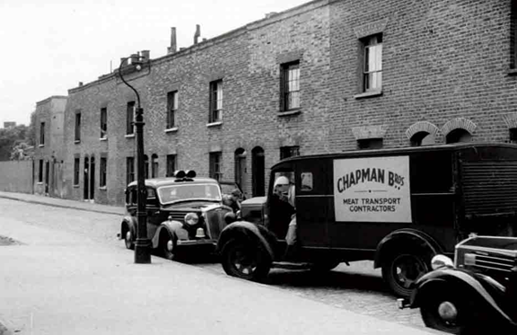Skid Kids (Children’s Film Foundation) 1953, Stanworth Street, looking towards The Grange.  X..png
