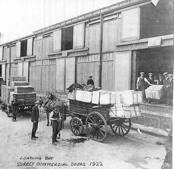 SURREY COMMERCIAL DOCKS 1922.jpg