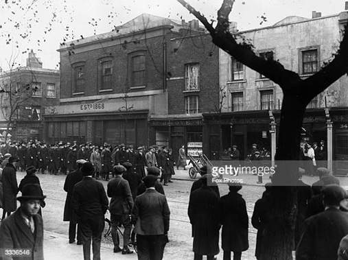 St Georges Road. The building on the corner (EStd 1868) was an Engineering Works.  X..png