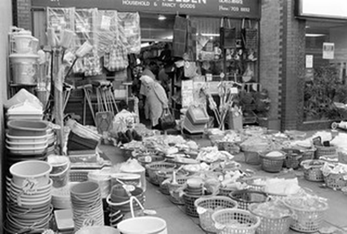 Southwark Park Road, c1988.  R & G Holden, Household & Fancy Goods.  X..png