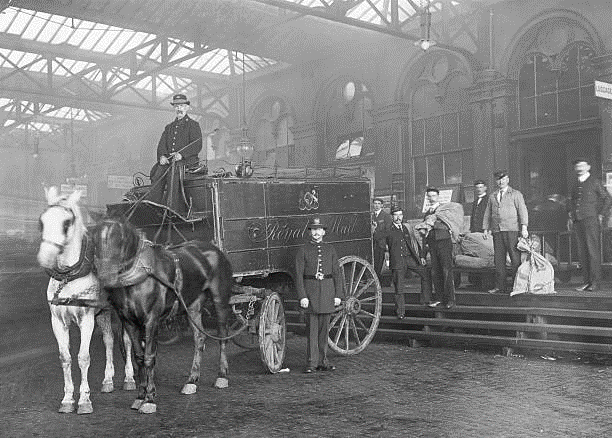 Waterloo Station. Inauguration of the Penny Post, first dispatch arrives, c1840.   X.png