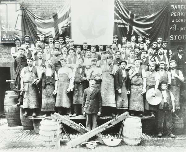 Park Street, workers at Barclay Perkins (Anchor) Brewery, London, c1900.  X..png