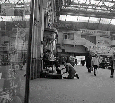 Waterloo Station.  X..png