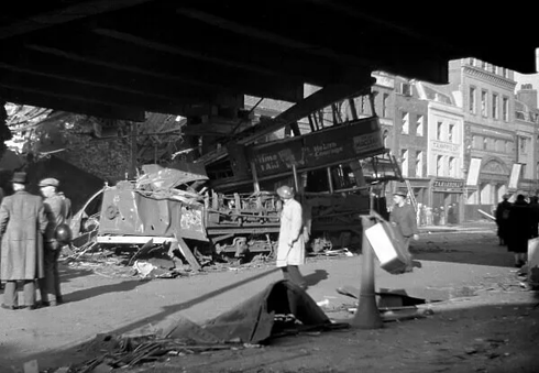 Blackfriars Road 1940.   X..png