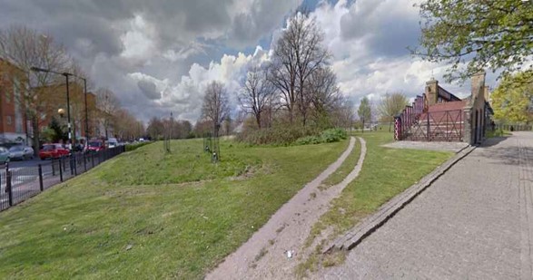 St Georges Way left, Neate Street Bridge Burgess Park, same location c2016.  X..jpg