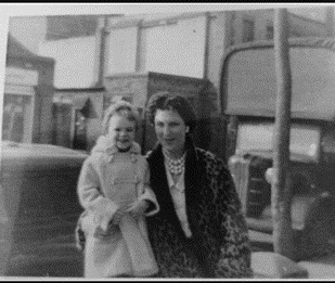 7. long lane c1962-63, opposite Barnets fish shop. X..png