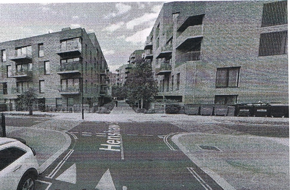 Henshaw Street, Balfour Street left to right, 2022. X. .jpg
