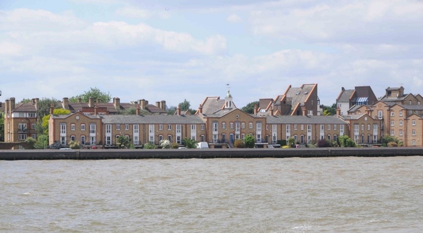 Sunderland Wharf and Ordnance Wharf, Rotherhithe, same location 2024. some 70 odd years later.  1  X..jpg