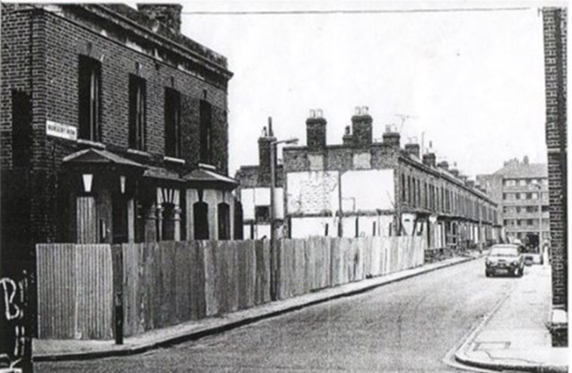 Nursery Row, from Brandon Street 1978. Dawes House and Orb Street far end.   X..jpg
