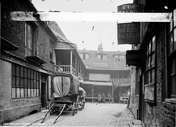 Borough High Street,Tabard Inn, Talbot Yard, Southwark, c1870.  1  X..png