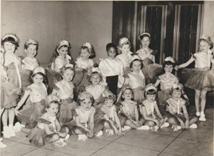 Great Dover Street, Dance School at the Roebuck Pub, 1950s.   X..jpg