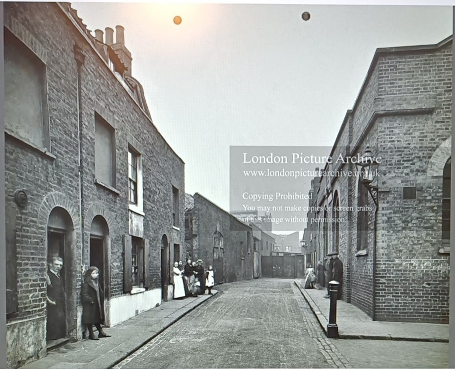 Amicable Row, Bermondsey SE1.  X..jpg