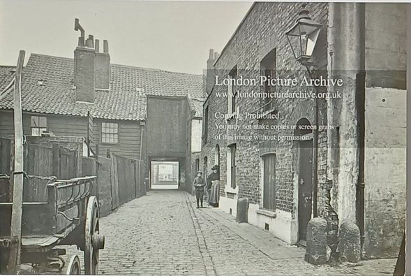 5. Tabard Street showing the entrance to Fox's Buildings.   X..png
