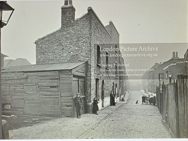 Tabard Street, Fox’s Blds. 1. X..png