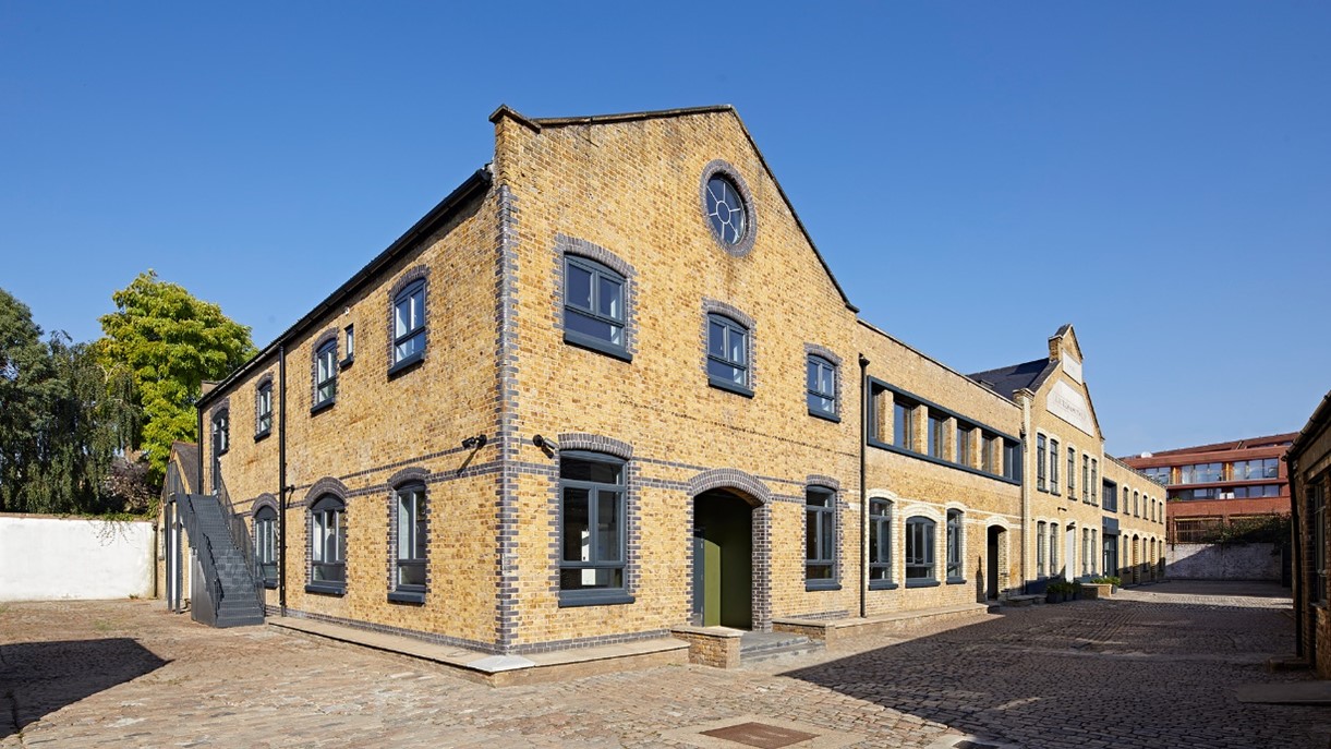 Ossory Road. J. Mills & Sons Ltd, former mineral water, lemonade, and ginger beer warehouse.  X..jpg