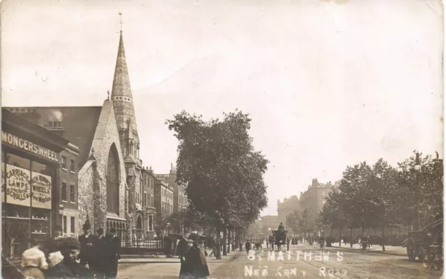 New Kent Road, Meadow Row would be to the left, c1900.   X..png