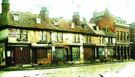 Bermondsey Street. It dates from around 1900 and on the right stands the Hand & Marigold pub.   X..png