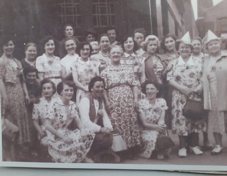 1 Alscot Road, Prince Alfred Pub, better known as 'the camp,'1950s.  X..png