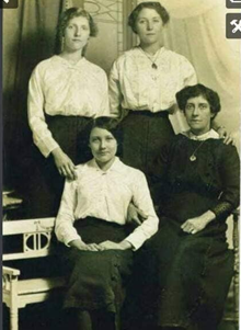 Galleywall Road, Ethel, her Mum, Amelia, and two of her sisters.   X..png