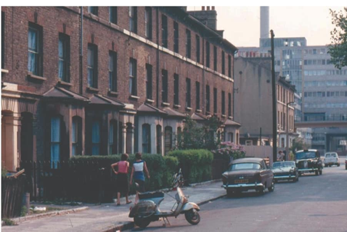 Surrey Square, looking towards Alvey Street.   X..png