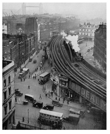 London Bridge Station, 1931. Looking down Duke Street Hill.      X..png