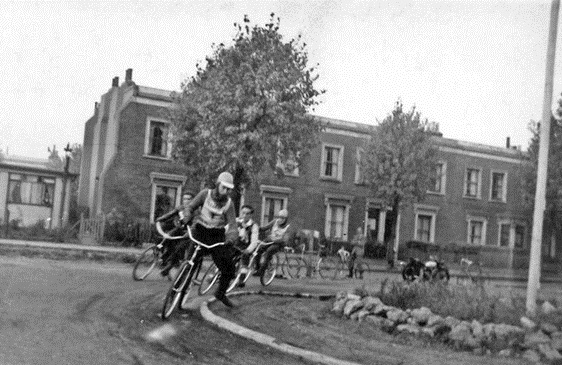 paterson park lynton road.jpg