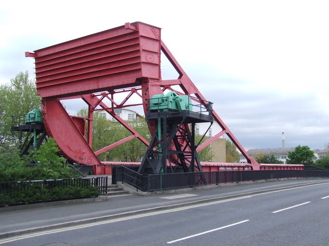REDRIFF ROAD SWING BRIDGE..jpg