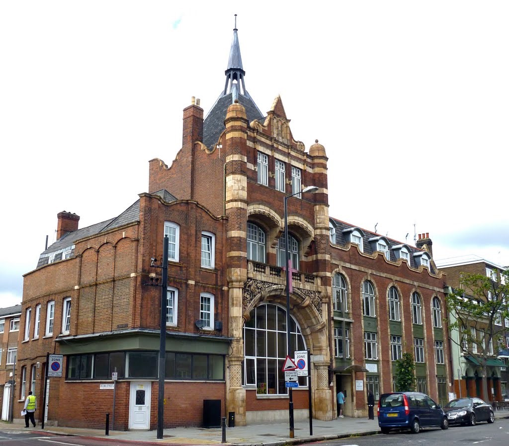 Bermondsey Central Hall Methodist Church Bermondsey Street.jpg