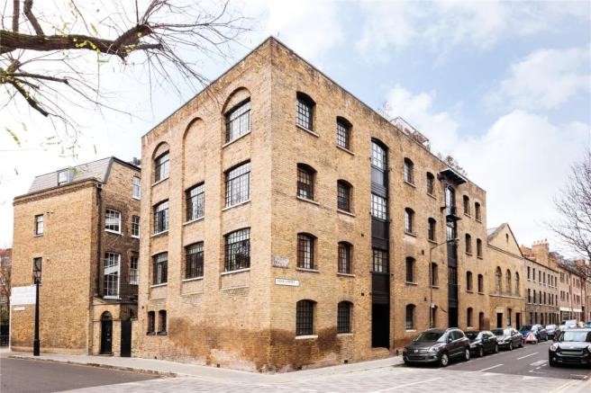 COLE STREET,GLOBE STREET TO LEFT..jpg