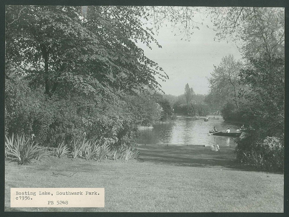 SOUYHWARK PARK 1.jpg