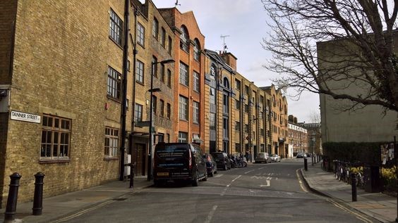 TANNER STREET BERMONDSEY 2017 X.jpg