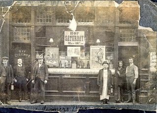 SCOVELL RD,SOUTHWARK PARK ROAD,JENNERS OFF-LICENCE 1908..jpg