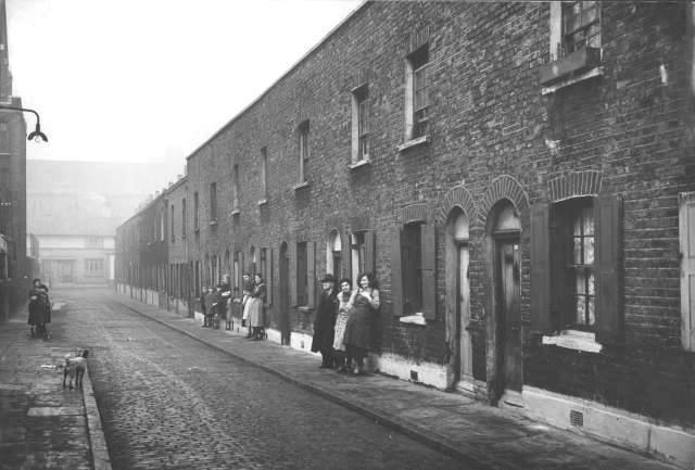 Lockyer Street  1936.jpg