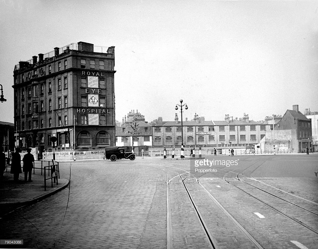 St George's Circus, 1945,Elephant & Castle,.jpg