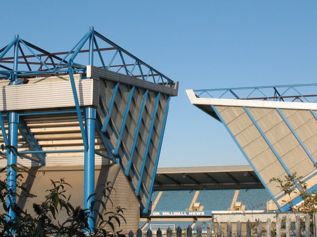 Zampa Road, Bermondsey The Den (previously called The New Den) 2017 X.jpg