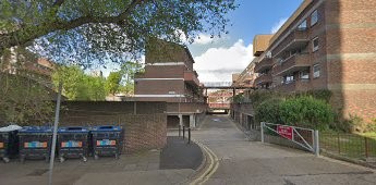 Sir Garnet Wolseley pub (site of) 6, Warndon Street, Rotherhithe..jpg