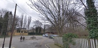 Dickens square c2017..jpg