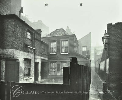 Porlock Place 1914, now Porlock Street.  X.png