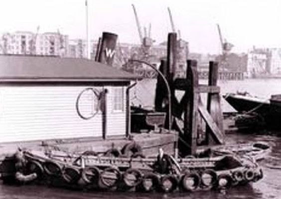 Cherry Garden Pier, Rotherhithe 1984.  x.png