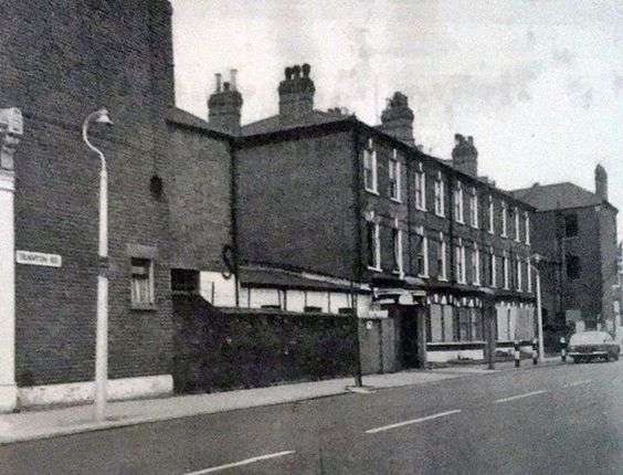 Tranton Road, Bermondsey.  X.png