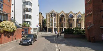 Elephant Lane 2019, I think this is the same location as the 1977 picture.  X.png