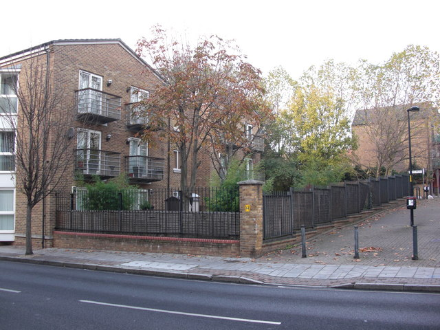 Commercial Dock Tavern pub (site of) 101, Plough Way, Rotherhithe c2010.   X.png