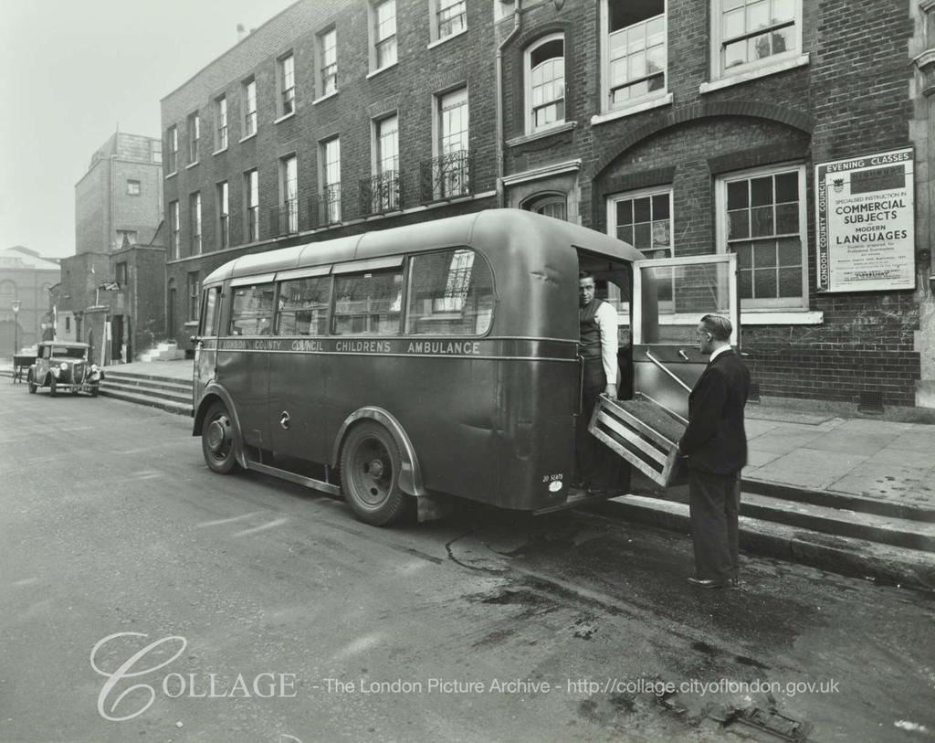 Trinity Street Feeding Centre, Bermondsey 1937.  X.png