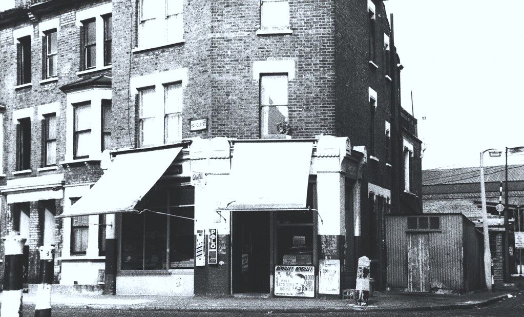 Balfour Street 1969, off the New Kent Road, Victory Place right.  X.png